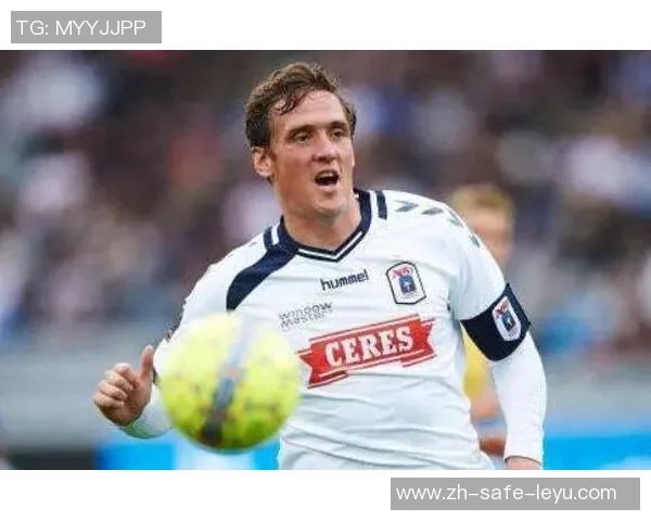 奥胡斯足球的崛起与挑战探索丹麦足球新篇章的魅力与未来 奥胡斯足球的崛起与挑战探索丹麦足球新篇章的魅力与未来