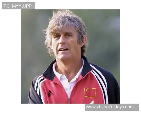 庆祝世界足球先生荣耀时刻与朋友们分享激情与梦想 庆祝世界足球先生荣耀时刻与朋友们分享激情与梦想